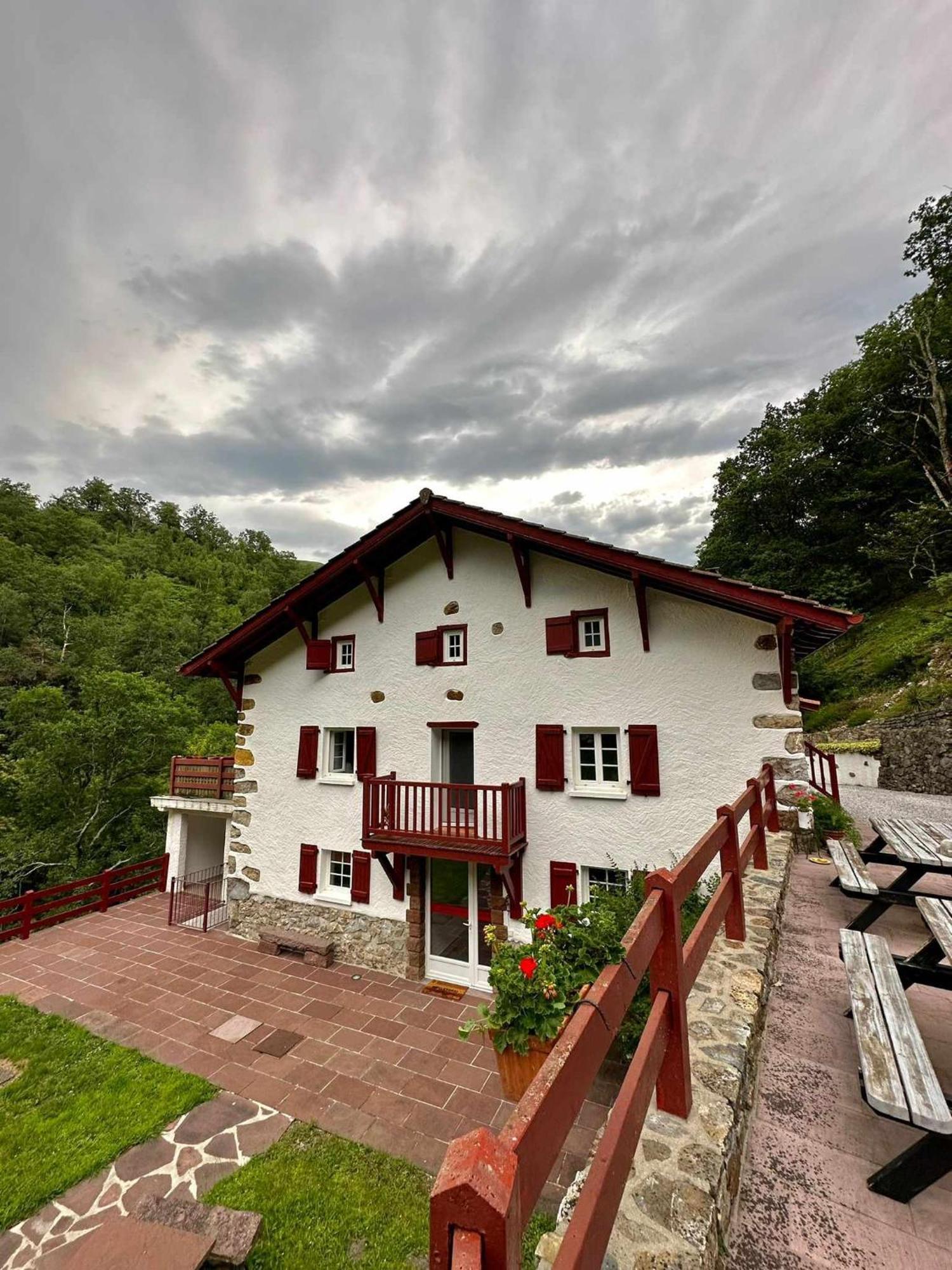 Chambres D'Hotes Agorerreka Saint-Etienne-de-Baigorry Luaran gambar